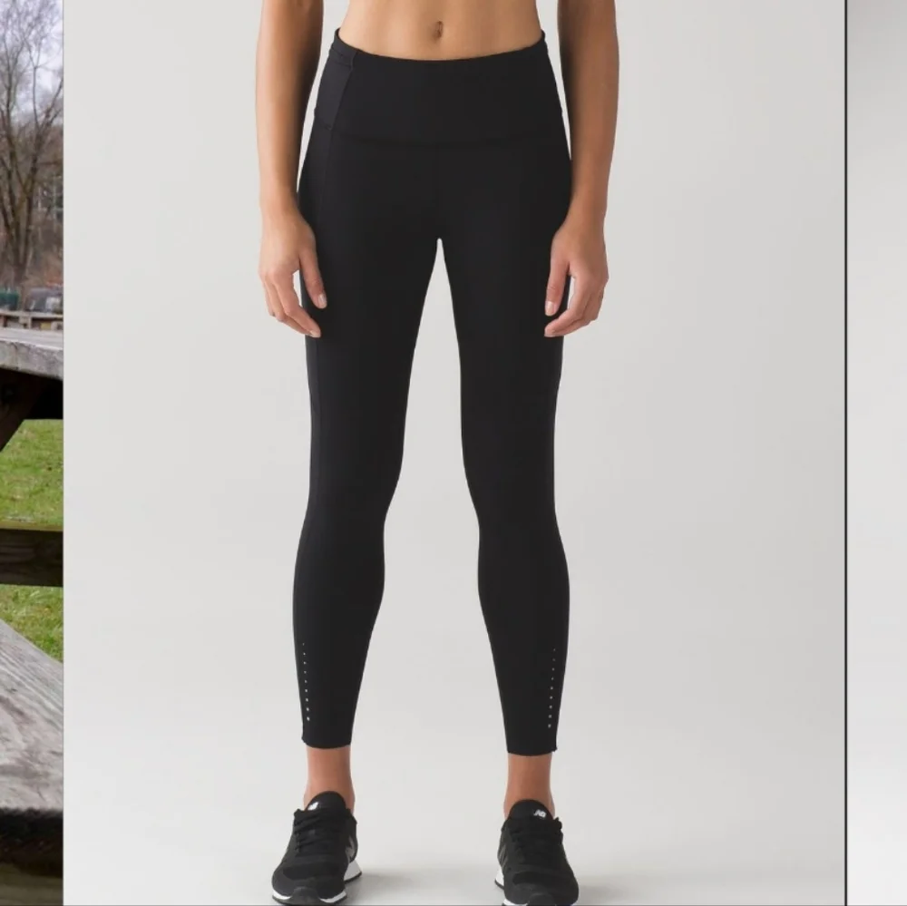 Lululemon NEW Fast and Free 7/8 Tight 25" with Pockets Black Sz 18 - Picture 2 of 10